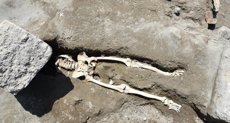 "A última vítima do Vesúvio" e os corpos "petrificados" de Pompeia-0