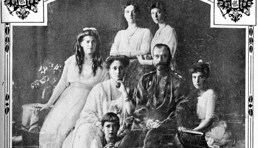 Czar Nicolau II e sua família são executados por bolcheviques-0