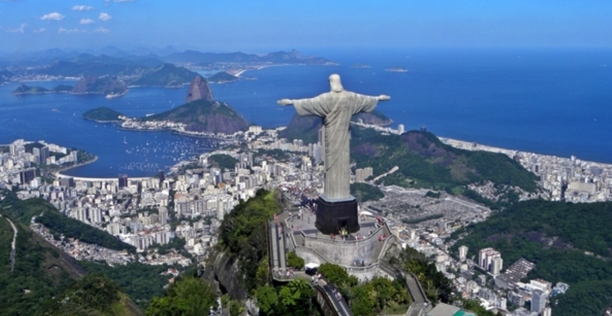 Estátua do Cristo Redentor é inaugurada no Rio de Janeiro-0