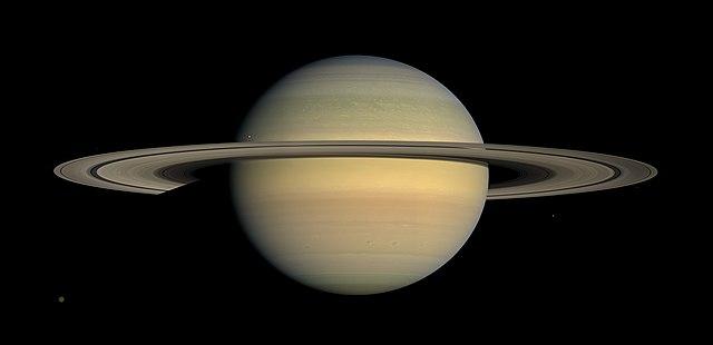 Voyager 1 voa perto de Saturno-0