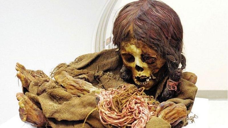 Museu dos EUA devolve múmia de “princesa” inca para a Bolívia-0
