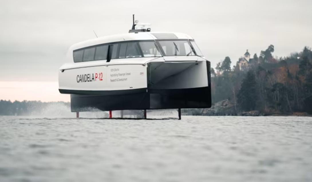 Primeiro barco voador elétrico do mundo é testado com sucesso na Suécia-0